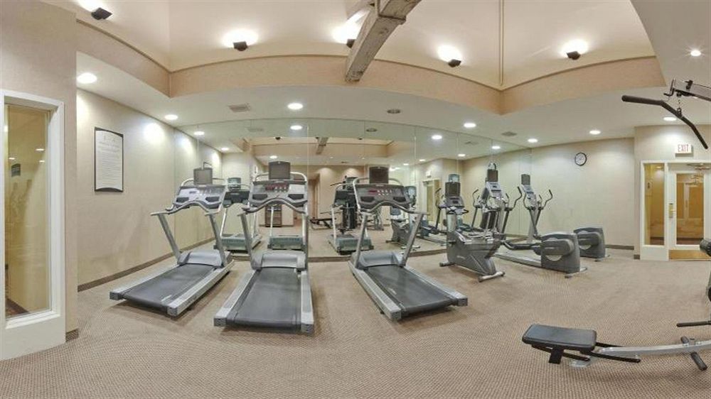 Staybridge Suites Savannah Historic District By Ihg Esterno foto