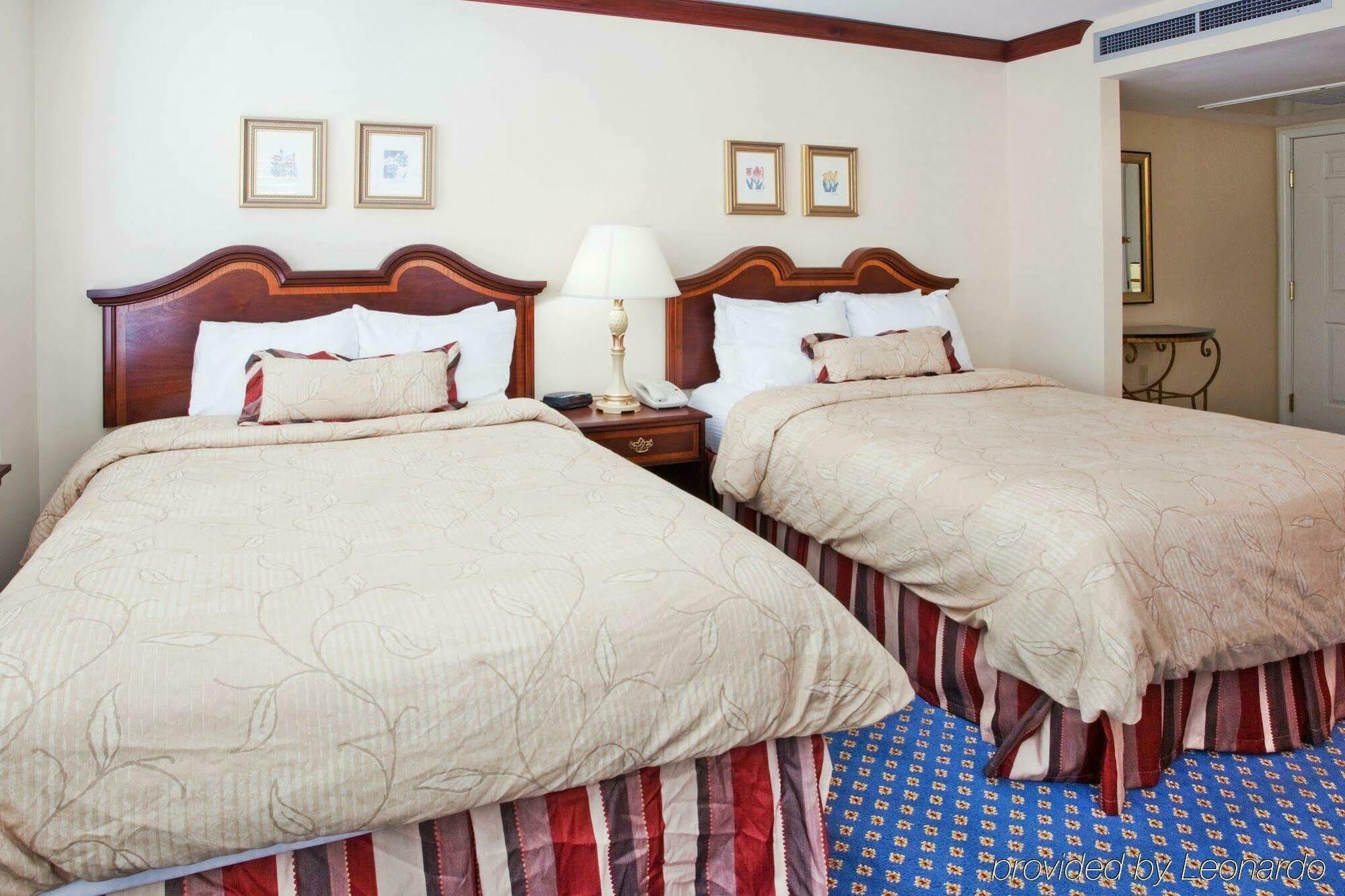 Staybridge Suites Savannah Historic District By Ihg Esterno foto