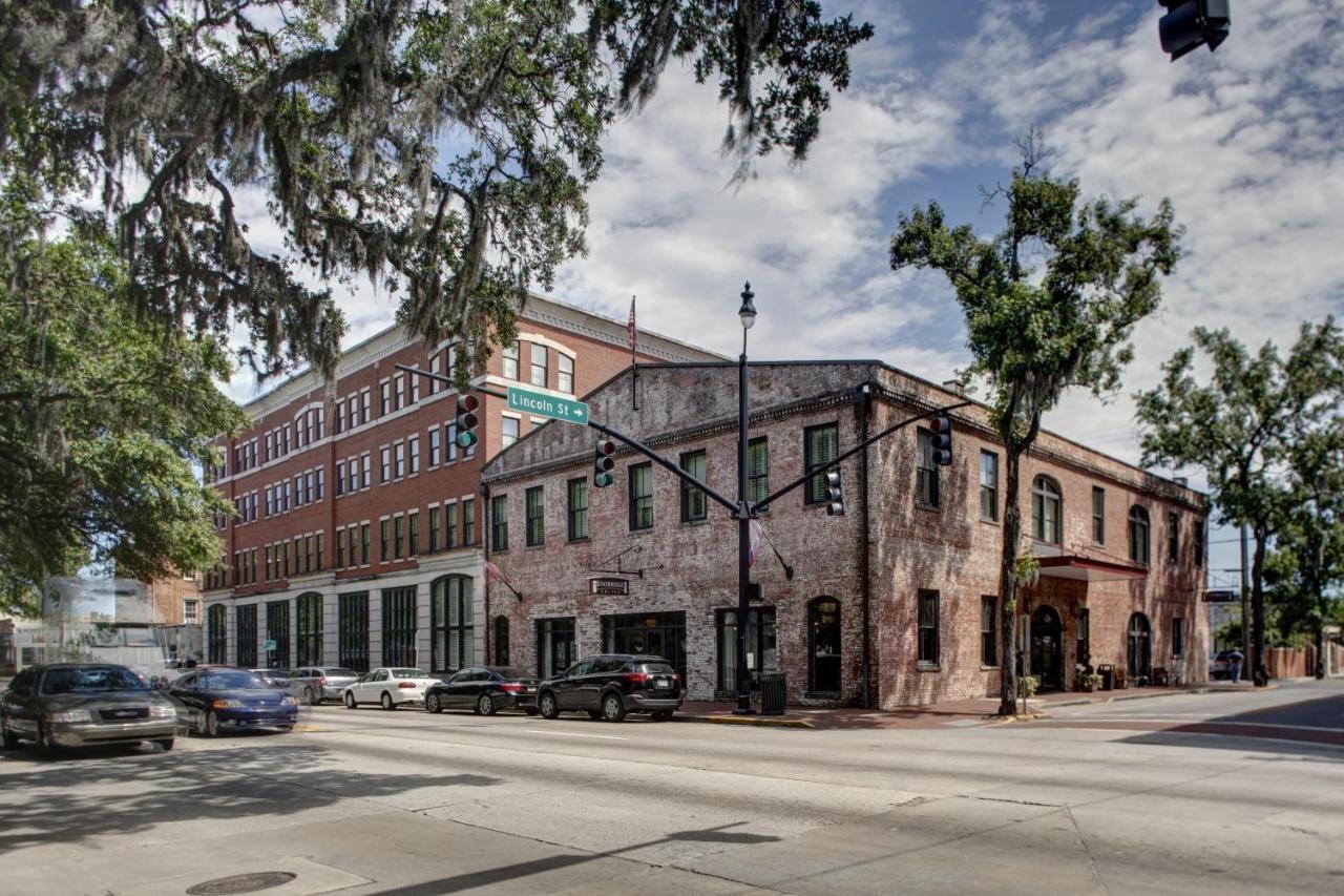 Staybridge Suites Savannah Historic District By Ihg Esterno foto